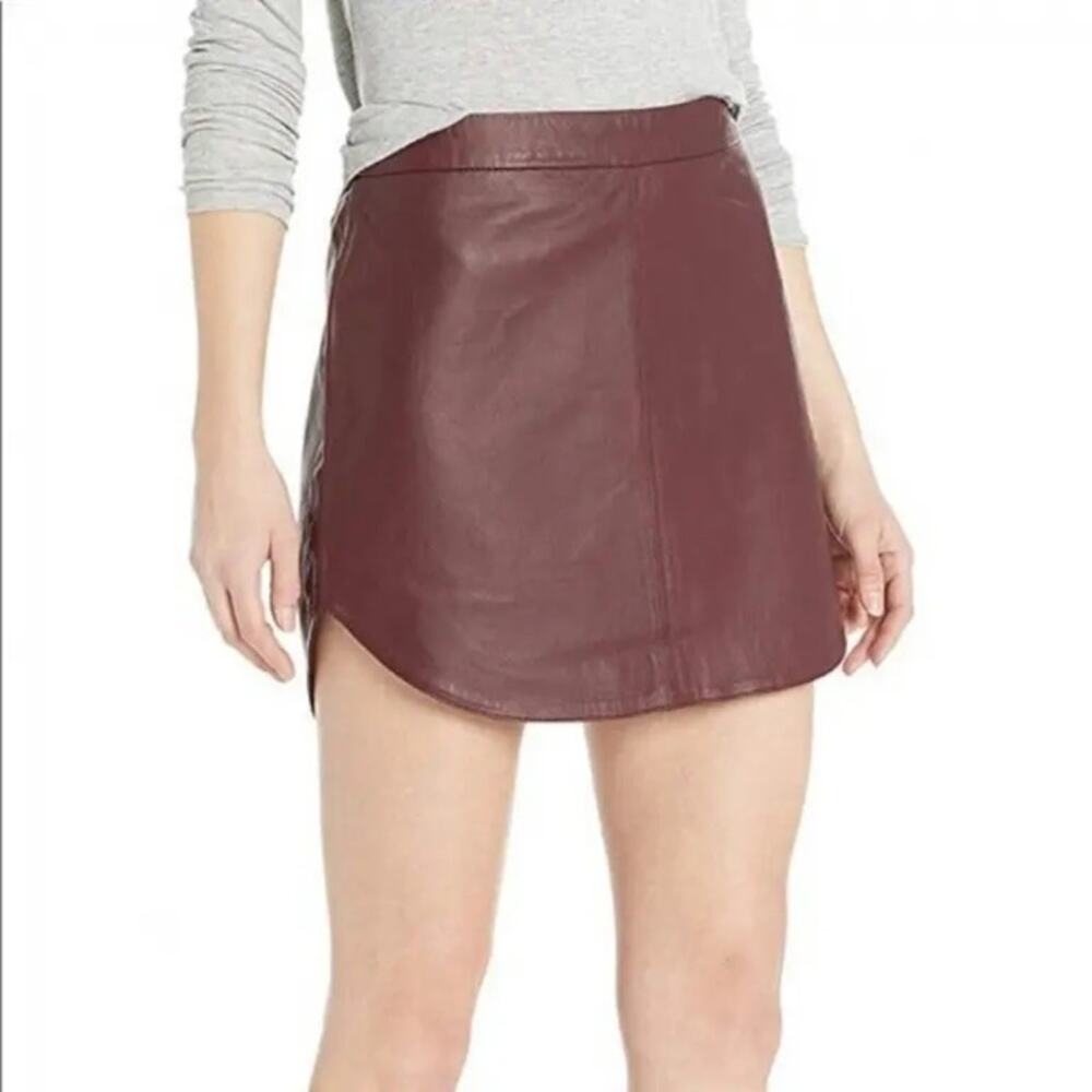 BB Dakota 'Conrad' Leather Mini Skirt Burgundy Curved Hem Minimal Size 6